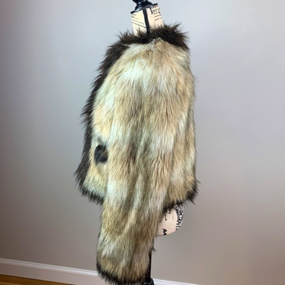 Rare HTF Lanvin X H&M Collaboration Faux Fur Jacket NWOT - Picture 4 of 15